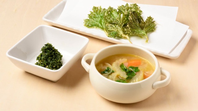 セロリの葉レシピ＆下ごしらえ！スープや佃煮など簡単3選