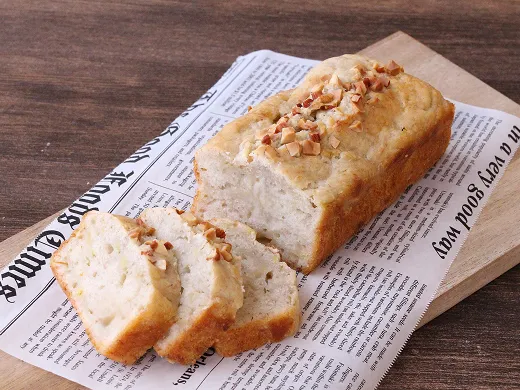 アーモンドミルクとバナナのパウンドケーキ