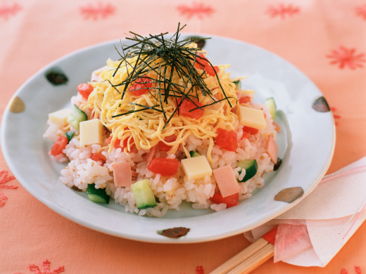 トマトの春ちらし