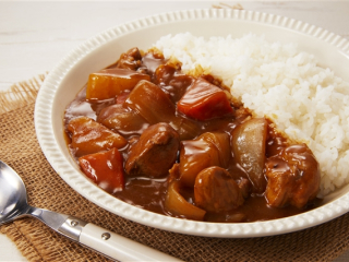 ソースでコクうまカレー