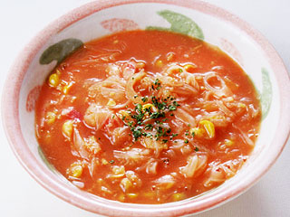 クリームコーンのトマトスープ