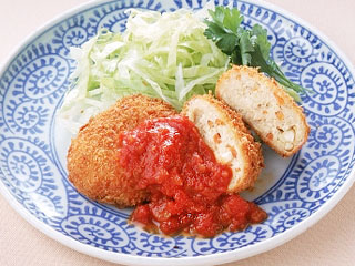 豆腐コロッケ トマトソースかけ