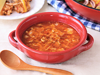 スペイン風　トマトのアホ(にんにく)スープ