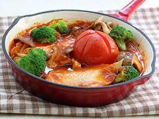 トマトまるごと!あぶらかれいのトマトパッツァ
