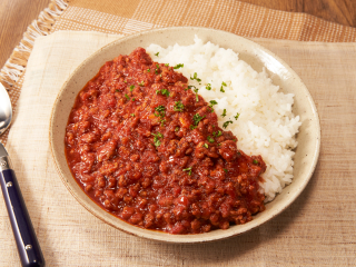 包丁いらず！簡単キーマカレー（基本のトマトソースパウチ版）