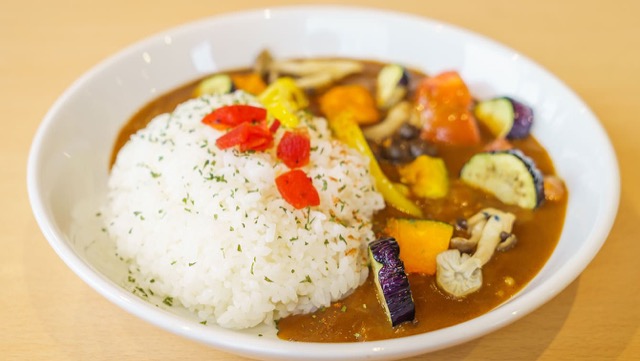 カレーは「季節料理」!?圧倒的な人気の旬野菜