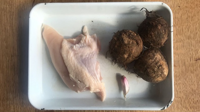 里芋と鶏むね肉のトマトケチャップ炒め