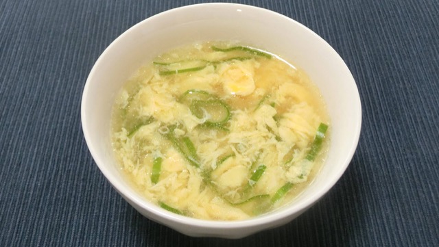 卵とネギのスープのレシピ