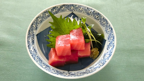 角造りの盛り付け例 角造りの盛り付け例