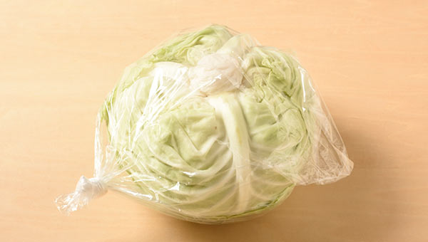 保存用ビニール袋に入れて冷蔵庫の野菜室に入れる