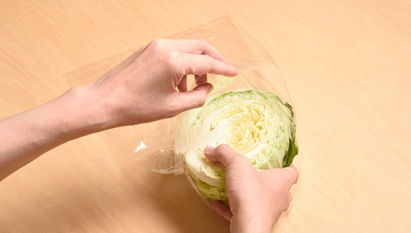 冷蔵庫の野菜室に入れる