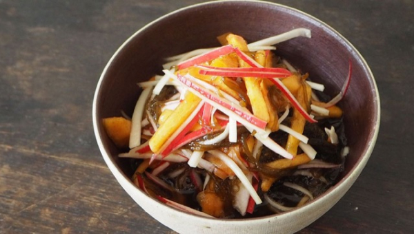 大根やにんじん、根菜類の皮を上手に利用 大根やにんじん、根菜類の皮を上手に利用