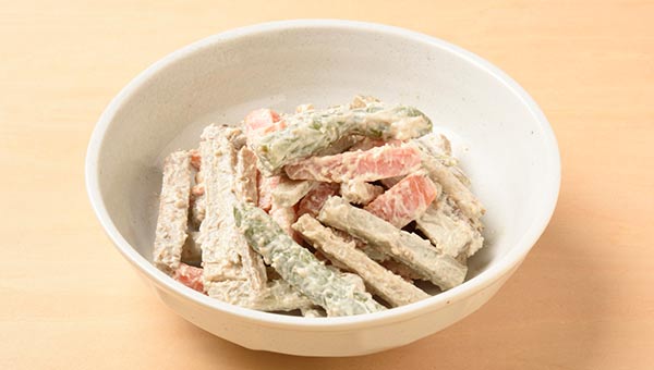 ごまマヨがおいしい！ごぼうサラダのレシピ