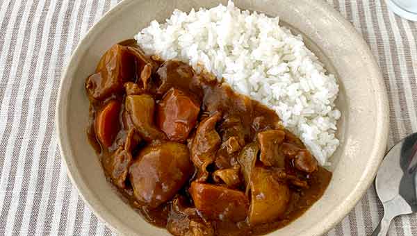 基本のカレーライスの完成