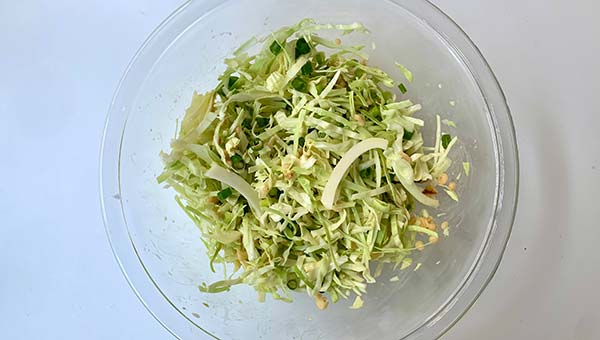 具材をよく混ぜる