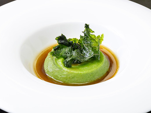 国産ほうれん草ピューレーのタルトラ（ヴィーガン茶椀蒸し）