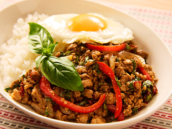 ソースで簡単！ガパオ風ライス