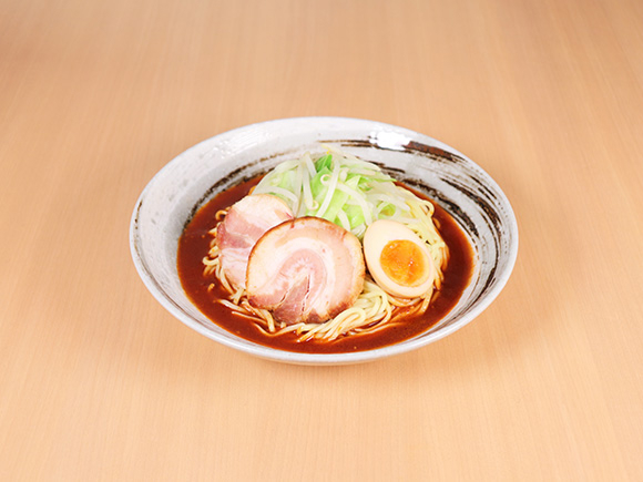 背徳のニンニク麻辣麺～トマらない旨さ～