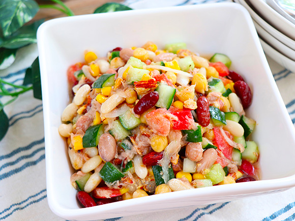 10品目のダイスサラダ