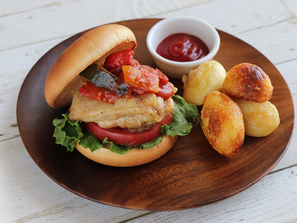 ラタトゥイユチキンバーガー