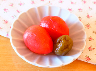 解凍！漬けトマ～梅酒～