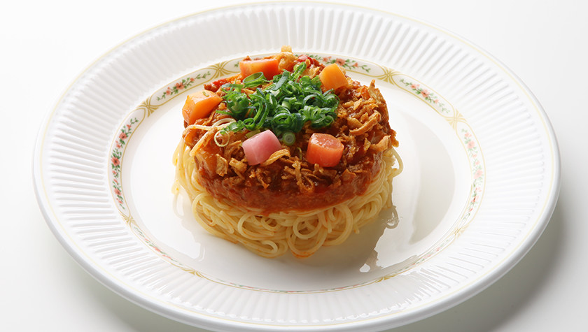 洋食とデザートのお店 ミエル 能登の食材を煮込んだミートソース版ナポリタン