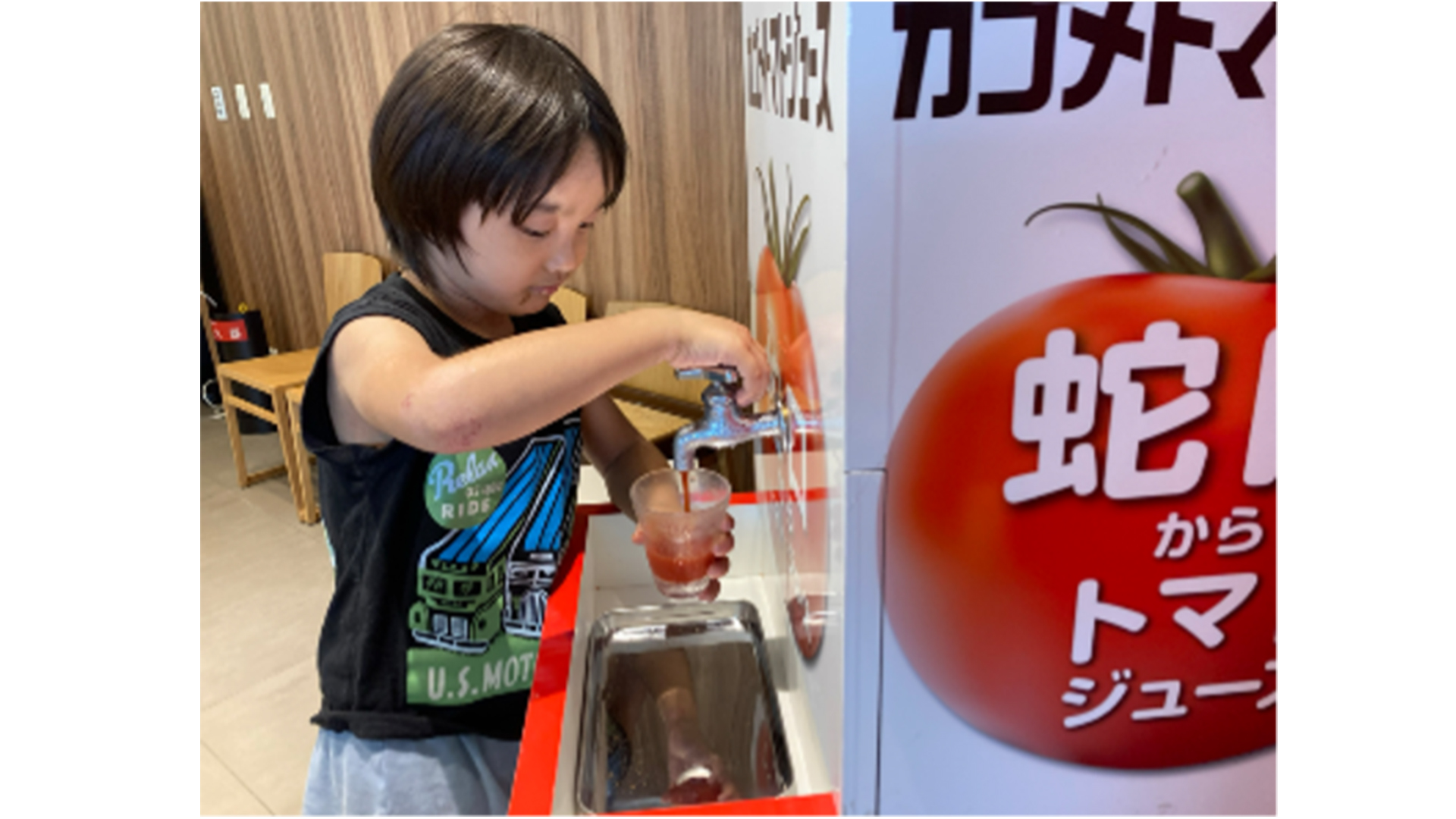 ヤンマーマルシェ直営店で「やさいを楽しむビュッフェレストラン」開催。トマトジュースの蛇口も登場 ヤンマー